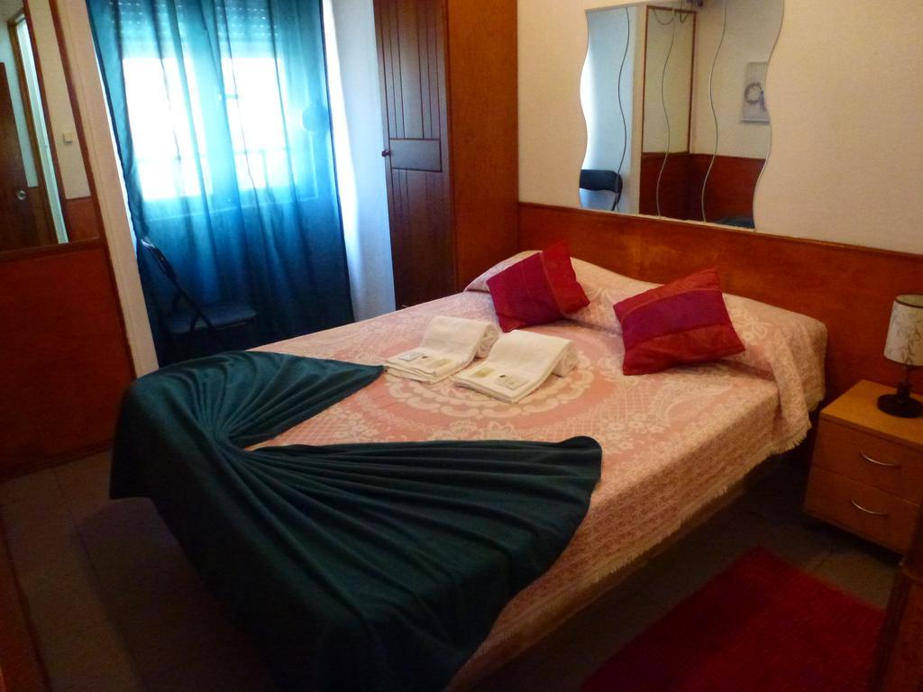 Hospedaria D. Damelio Lisboa المظهر الخارجي الصورة
